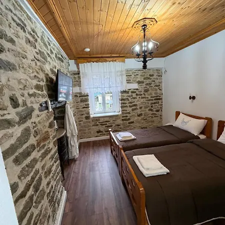Drasa 住宿加早餐酒店 Gjirokastër