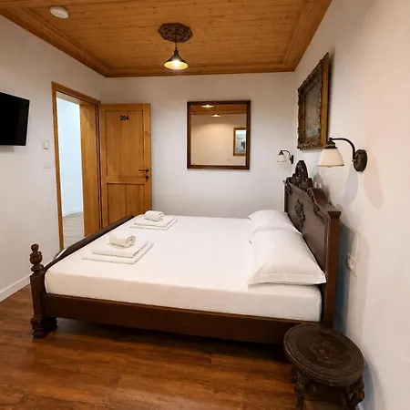 Drasa Bed and breakfast Gjirokastër